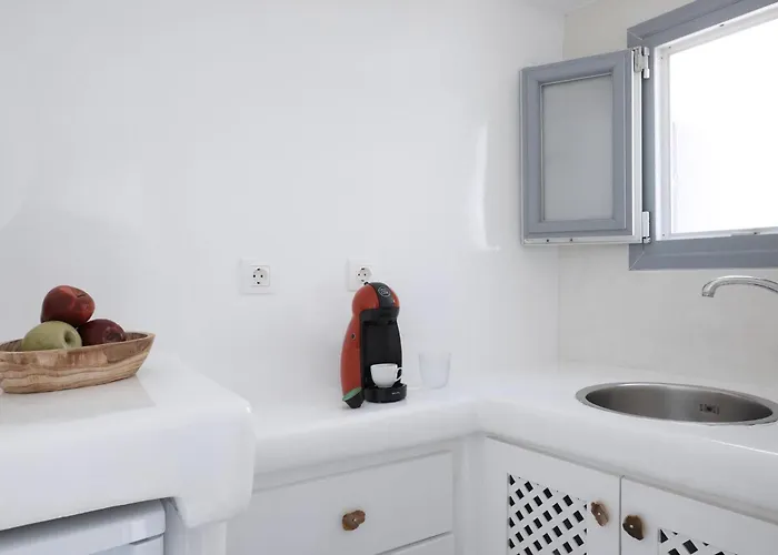 Villa Deluxe 1 Bedroom Cave Outdoor Hot Tub Santorini Ia