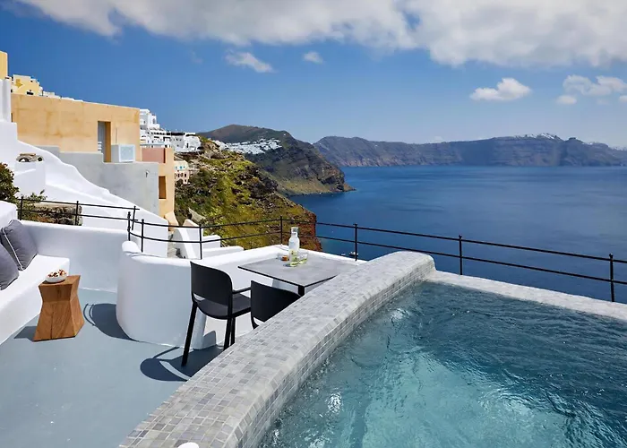 Deluxe 1 Bedroom Cave Outdoor Hot Tub Santorini Ia